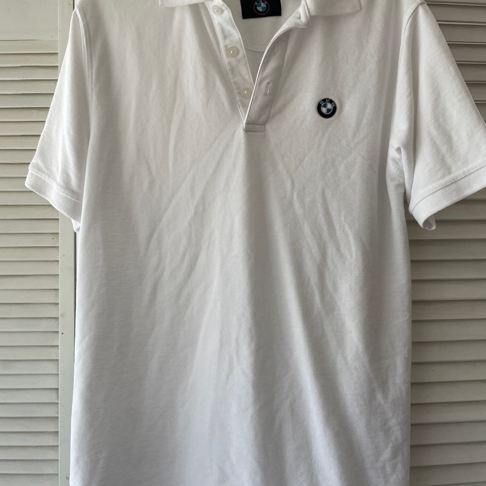 BMW golf/polo shirt. Medium  VGUC